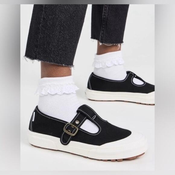 Vans Shoes - NEW VANS STYLE 93 BLACK CANVAS WHITE RUBBER MARY JANE SNEAKERS BUCKLE SZ 9.5